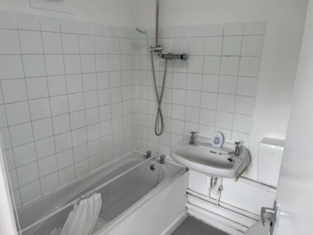 1 bedroom maisonette to rent - Photo 2