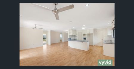 Lovely four bedroom home in popular Emmadale - Photo 2