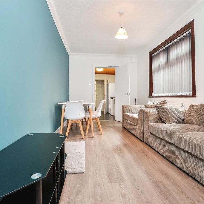 5 bedroom house to rent - Photo 1