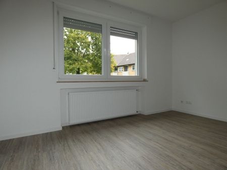 *** TOP-Lage Heimaterde! EG – mit Dusche und Terrasse!*** - Photo 2