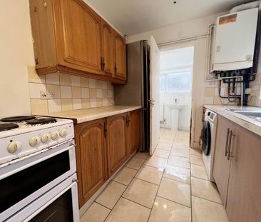 2 bedroom maisonette to rent - Photo 6