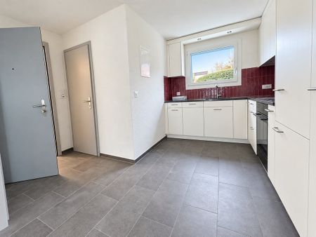 Frisch SANIERT - wohnen an ruhiger und zentraler Lage in Dietikon! - Foto 4