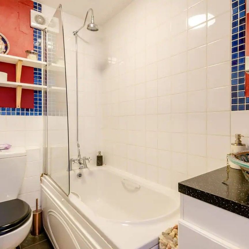 2 Bed Maisonette, Reginald Road, SE8 - Photo 1