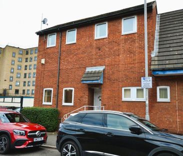 2 bedroom semi-detached house to rent - Photo 6