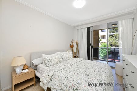 Modern Two-Bedroom Apartment in the Heart of Waterloo - Photo 3