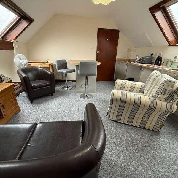 Beckington, Frome, BA11 - Photo 1