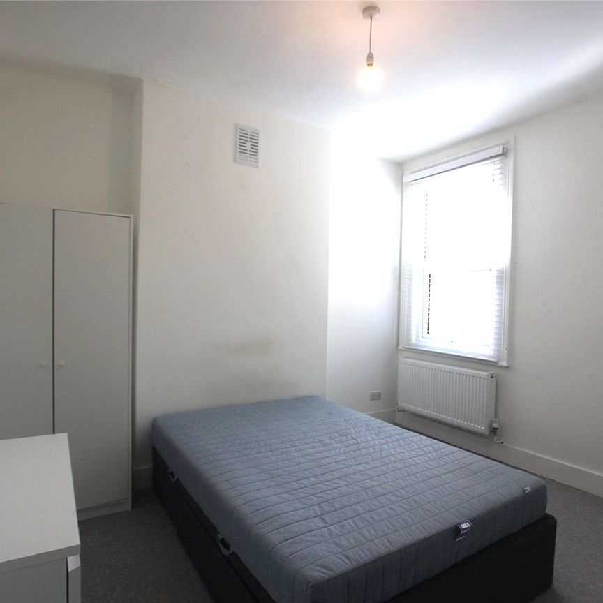 Double Room in a shared house - Catford, SE6 - Photo 1