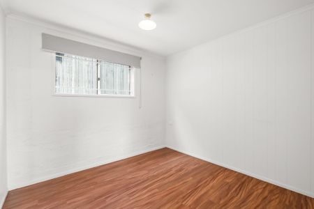 Spacious Family Home nestled in sought after pocket of McDowall - Photo 5