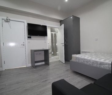 Market Street West Flat, PRESTON, Lancashire PR1 2HB - Photo 4