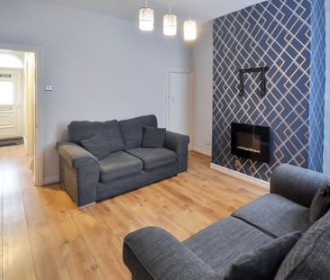 2 bedroom terraced house to rent - Photo 3