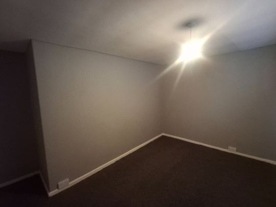 3 Bed Terraced House, Sheffield, S14 - Photo 1