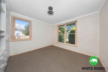 105 Matina Street, Narrabundah - Photo 2