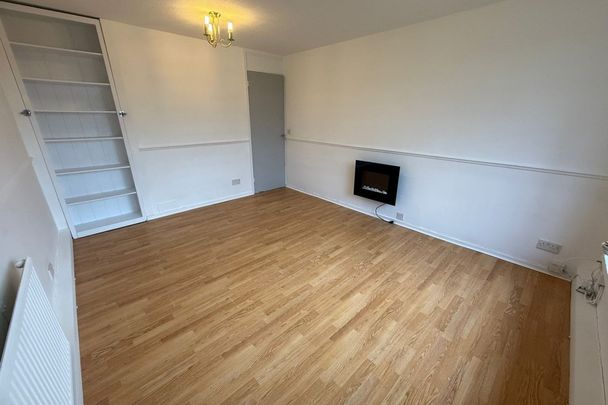 Bittern Close - Photo 1