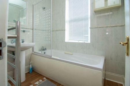 Talbot Park - Photo 4