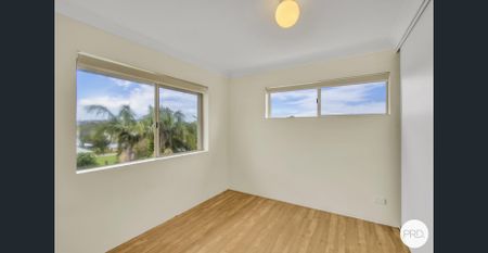 Beach Front Apartment - Photo 2