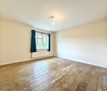 Plymouth Avenue, Brighton, BN2 4JA 2 bedroom apartment to rent - Photo 2