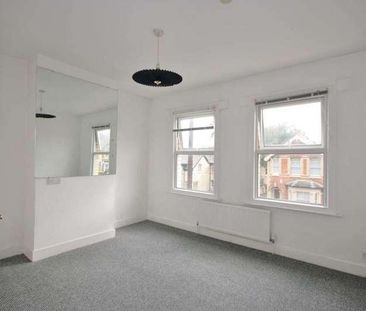 One Bedroom Flat- St Georges Road, RG30 - Photo 4