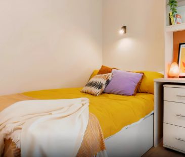 Silver En Suite - Photo 1