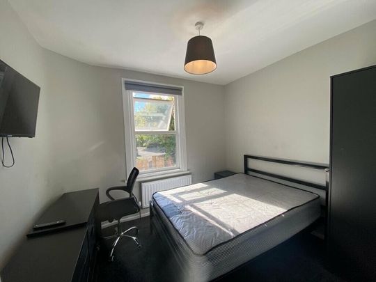 Fishponds Road, Fishponds - Photo 1