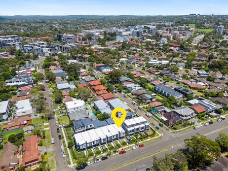 7/289 Port Hacking Road, Miranda NSW 2228 - Townhouse For Rent | Domain - Photo 5