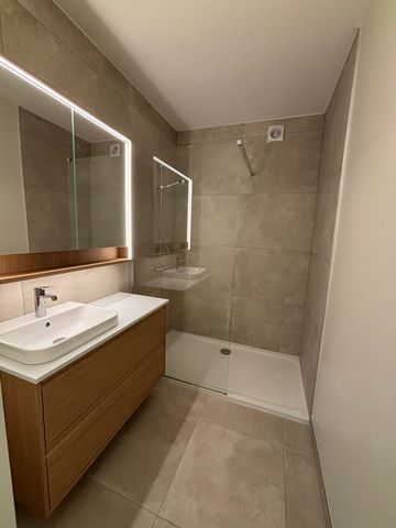 Appartement te huur - Foto 2