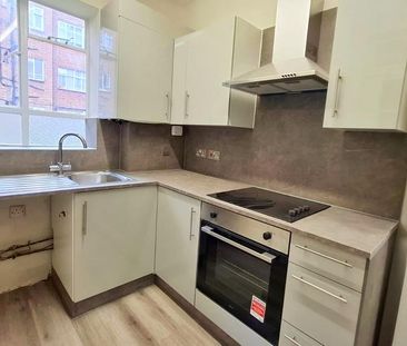 2 bedroom flat to rent - Photo 2
