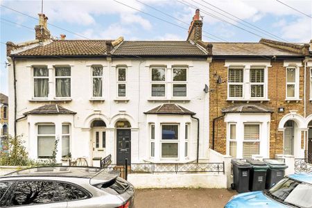 4 bedroom terraced house to rent - Photo 4