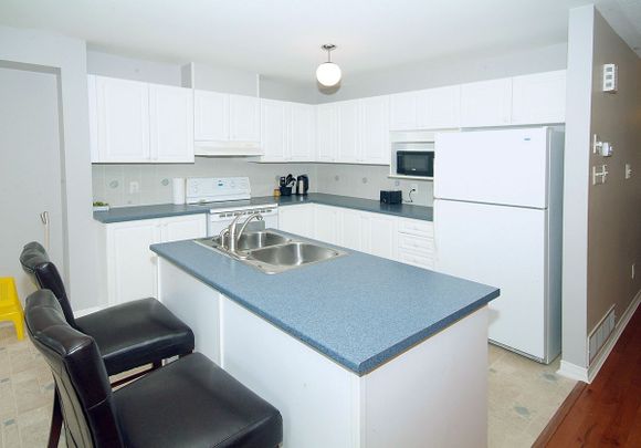 For Lease - 37 Barnstone Drive, Barrhaven, Ontario - Photo 1