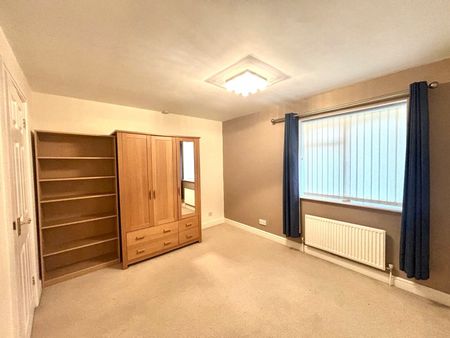 Taverners Crescent - Photo 4