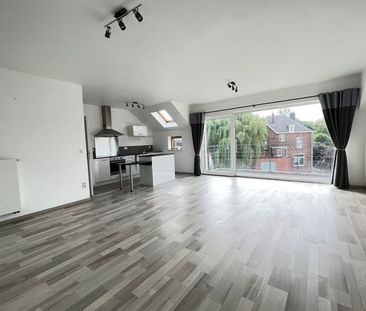 Appartement te huur - Foto 2