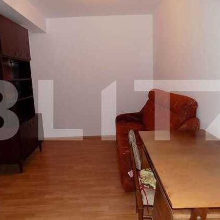 Apartament 1 camera, 54 mp, mobilat dragut, parcare, zona Facultatii de Litere - Photo 1