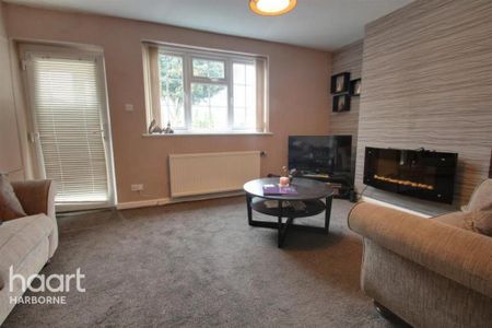 2 bedroom semi-detached house to rent - Photo 2