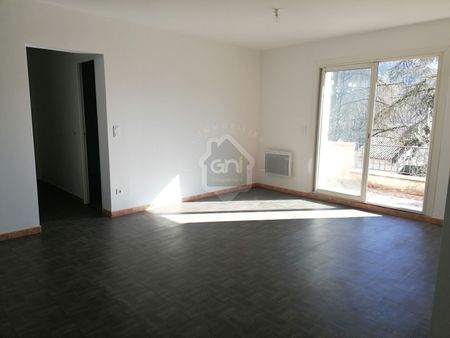 Location Appartement 3 pièces 63m² - Photo 2
