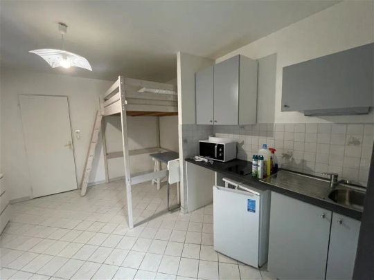 Location appartement 1 pièce - 17m² à Nantes (44000) - Photo 1