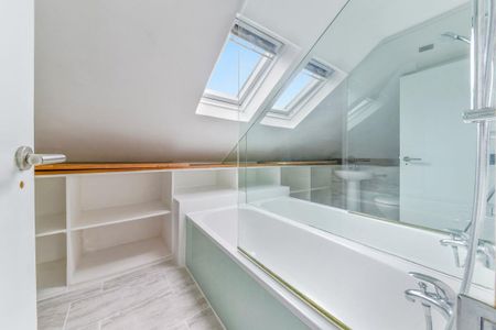 Second Avenue, London - Photo 4