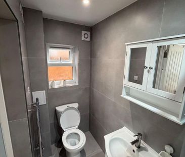 Property to rent - Photo 3