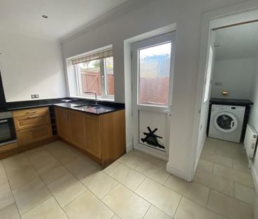 2 bedroom terraced house to rent - Photo 5