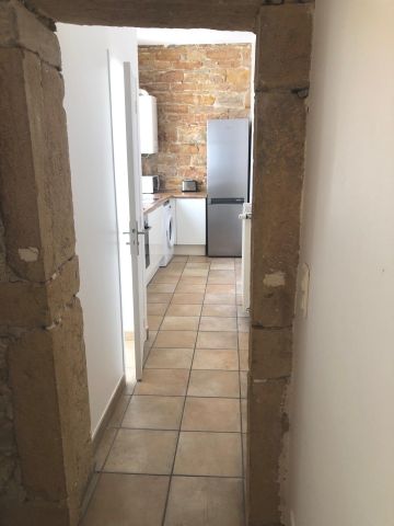 Location Appartement 2 pièces 63m² LYON 1er - Photo 3