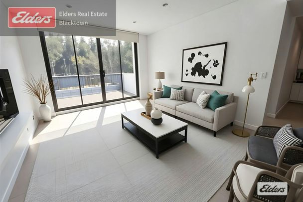 Modern, Bright & Spacious Apartment in Prime Location - Photo 1