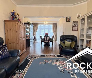 3 bedroom terraced house to rent - Photo 5