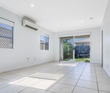 9 Mount Pleasant Street, Park Ridge QLD 4125 - House For Rent | Domain - Photo 2