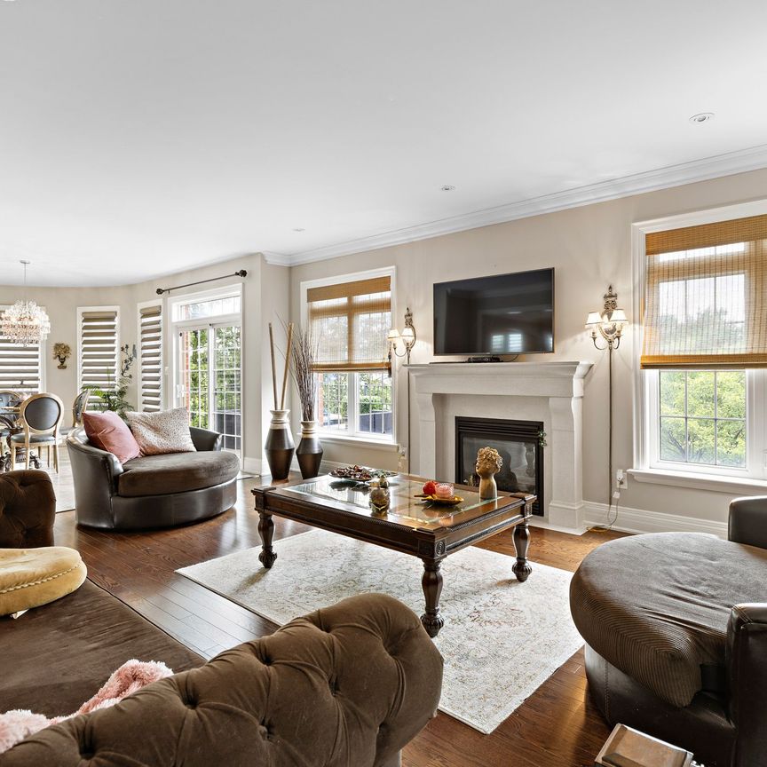 For Lease - 2485 Meadowridge Drive, Oakville, Ontario - Photo 1