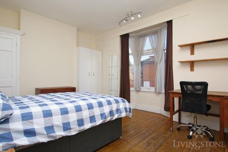 4 bedroom terraced house to rent - Photo 4