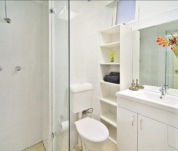 Studio in Popular 'Shore Apartments' Offering Lifestyle of Convenience - Photo 3