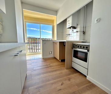 Location Appartement 3 pièces 49m² MARSEILLE 13ème - Photo 2