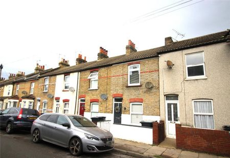 2 bedroom terraced house to rent - Photo 4