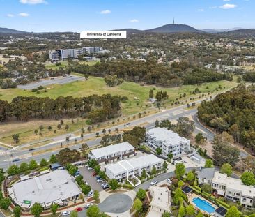 Contemporary Townhouse Living in the Heart of Belconnen - Photo 5