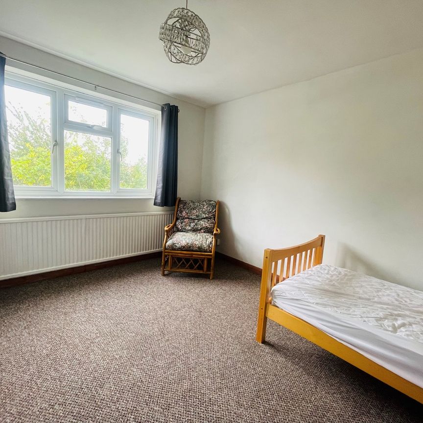 Room in a Shared House, Arundel Road, LU4 - Photo 1