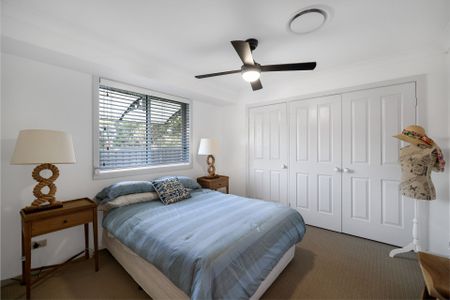 Coastal 3 Bedroom - 2 Bathroom - Double Garage plus Boat or Van Storage - Photo 3