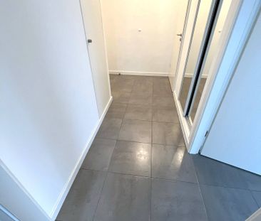 Appartement 2 pièces de 46.44m² au 12 ème étage avec balcon et park... - Photo 6